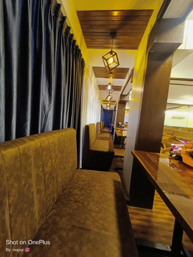 Bliss Rooms Alībāg Esterno foto